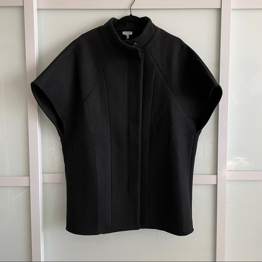 Tobi Short-sleeve Jacket Vest